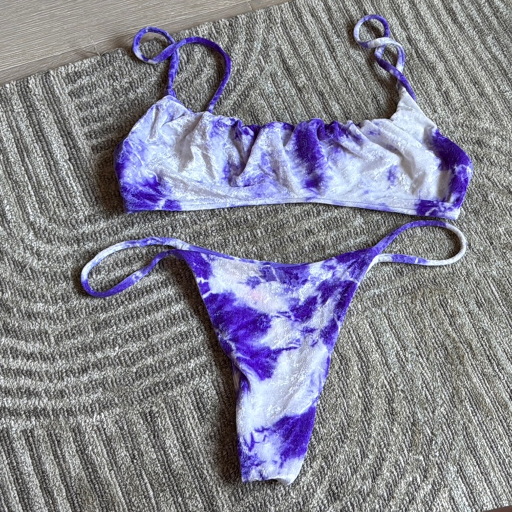 Frankie’s Bikinis purple suit